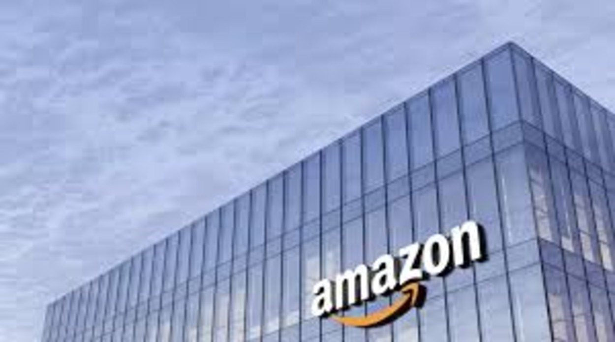 Amazon India is looking for HR Operations/ Admin Executive